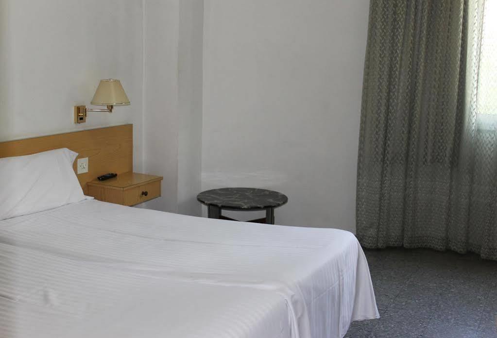 Hotel Climent *
